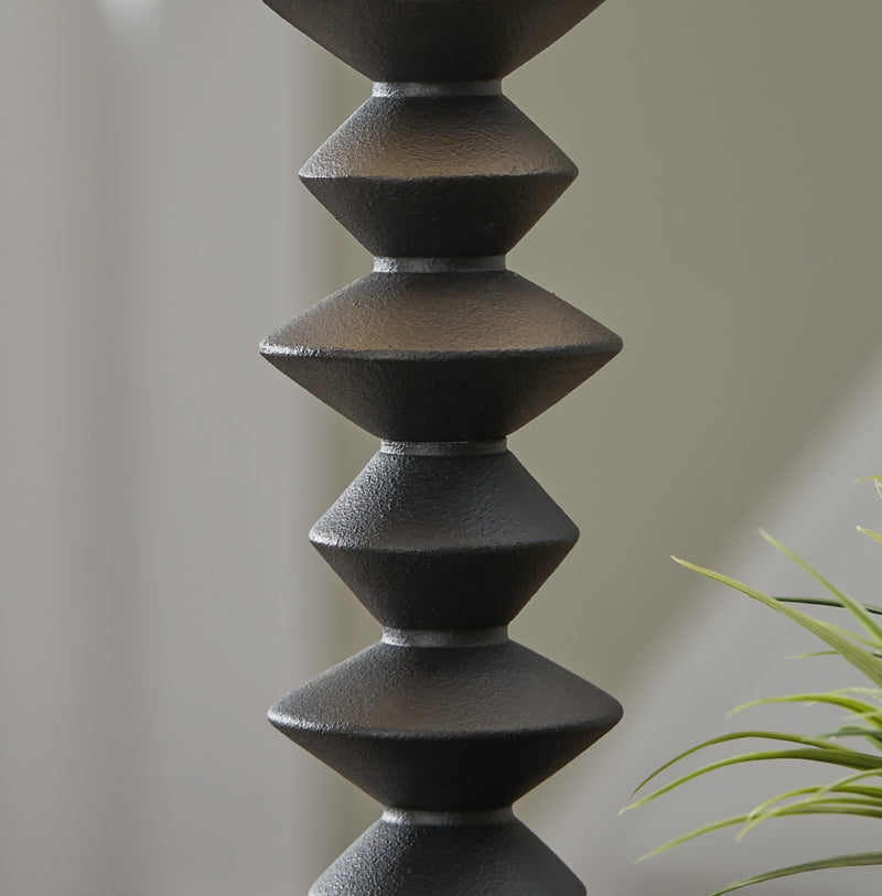 Luanndon Poly Buffet Lamp