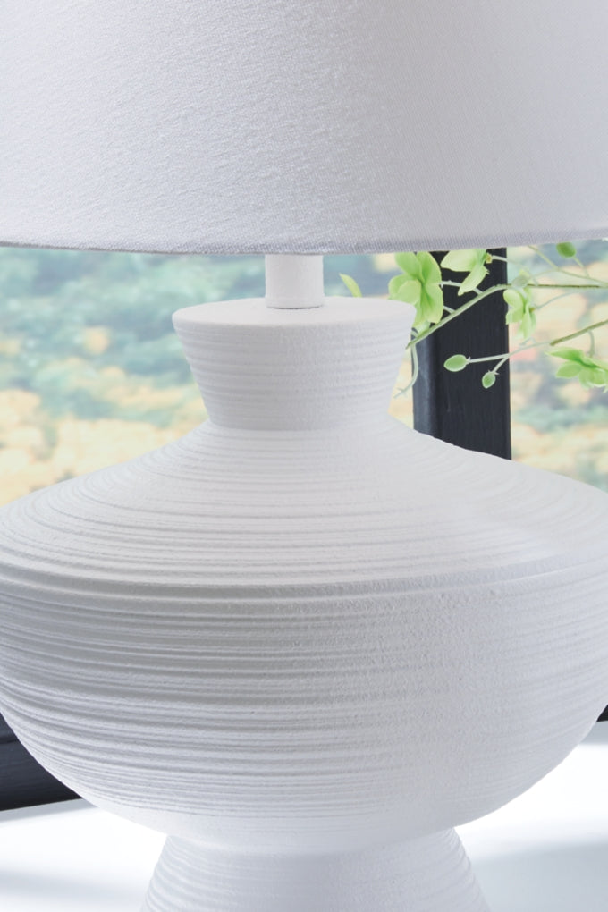 Lámpara de Mesa Harelwood Poly