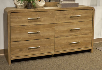 Dovander Six Drawer Dresser