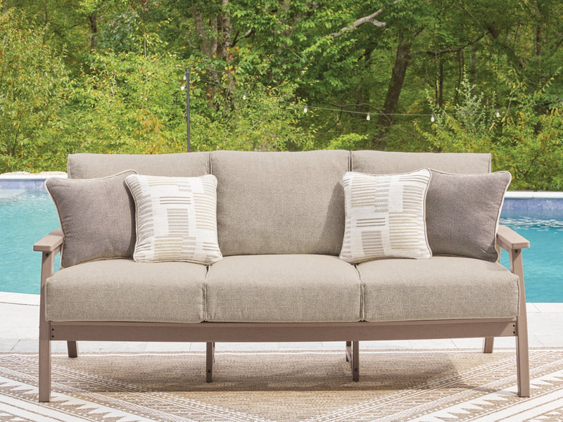 Cliffs Beach Outdoor Seating