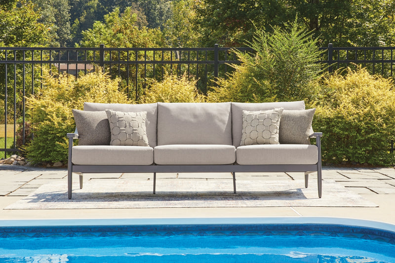 North Island Outdoor Seating