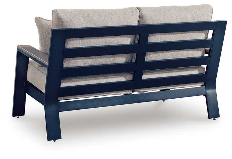 Mabry Shores Outdoor Seating