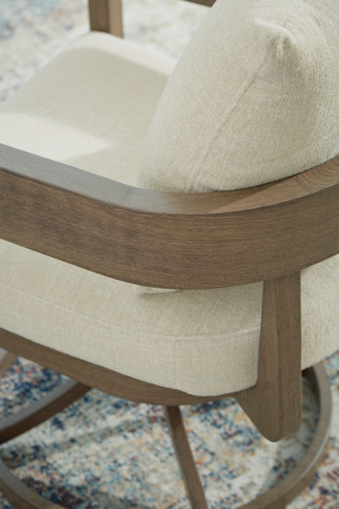 Sillón giratorio Serene Bay con cojín