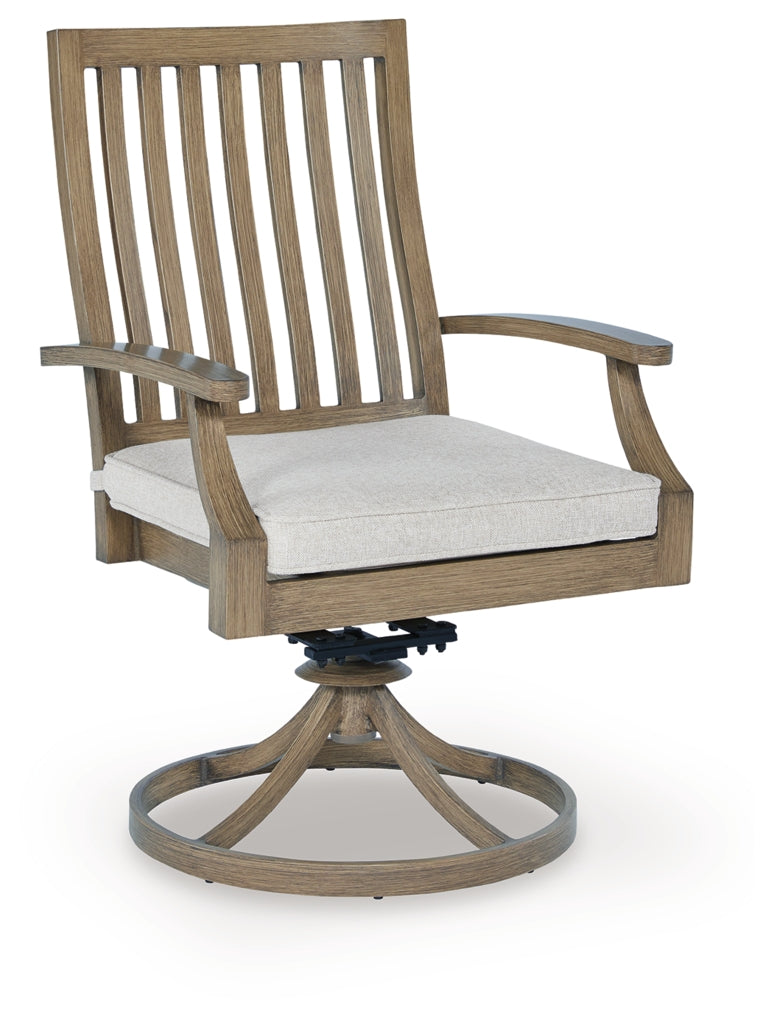 Rainier Ranch Outdoor Seating