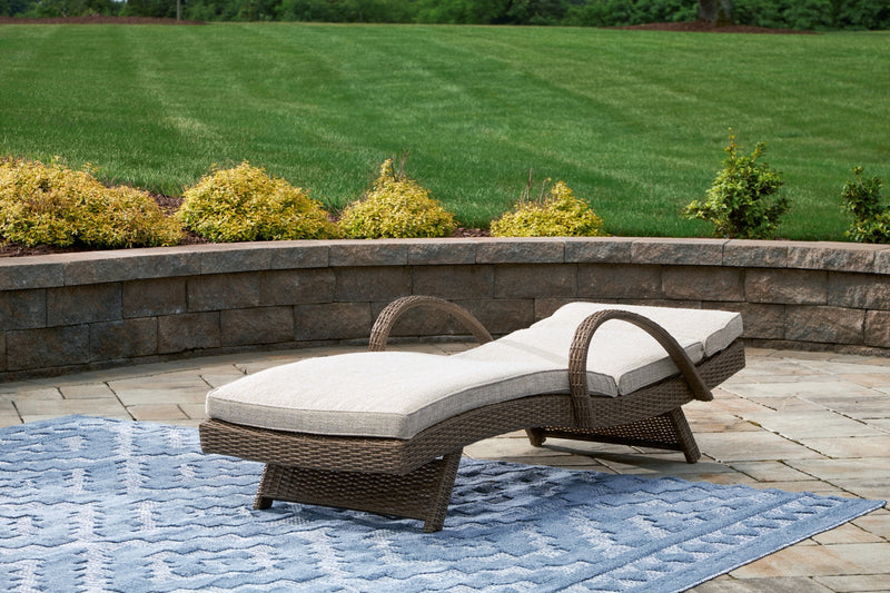 Beachcroft Outdoor Seating