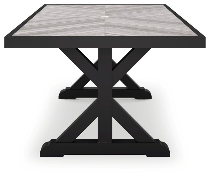 Mesa de comedor Beachcroft RECT con opción de sombrilla