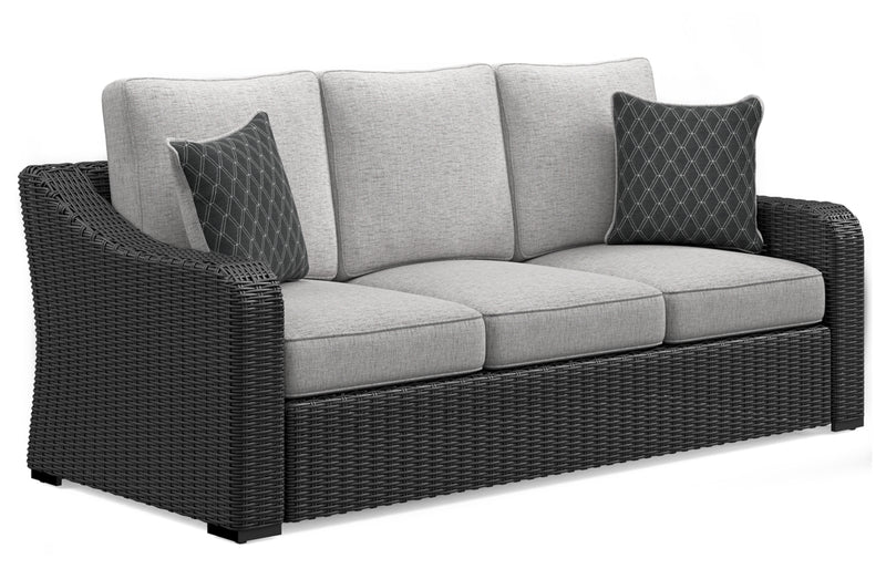 Beachcroft Outdoor Seating