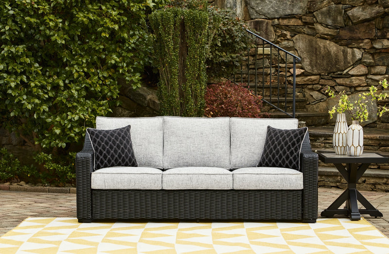 Beachcroft Outdoor Seating