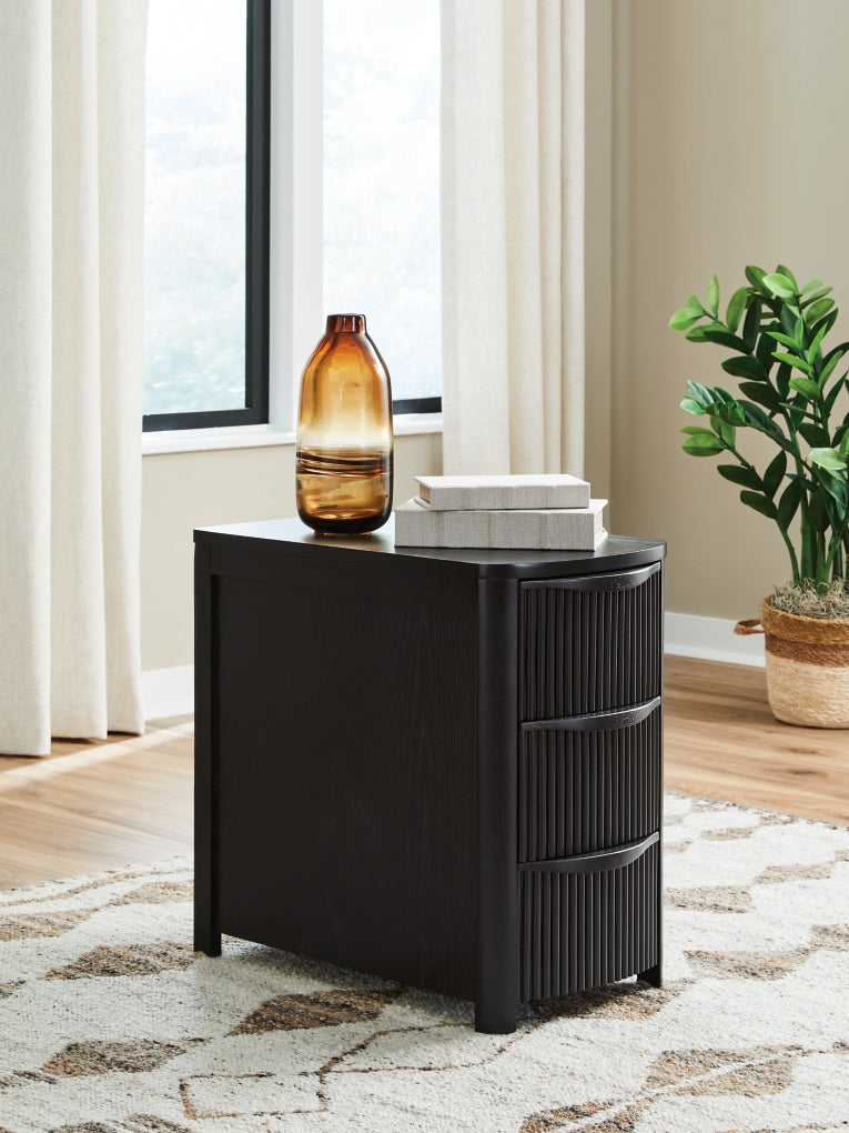 Camdill End Table