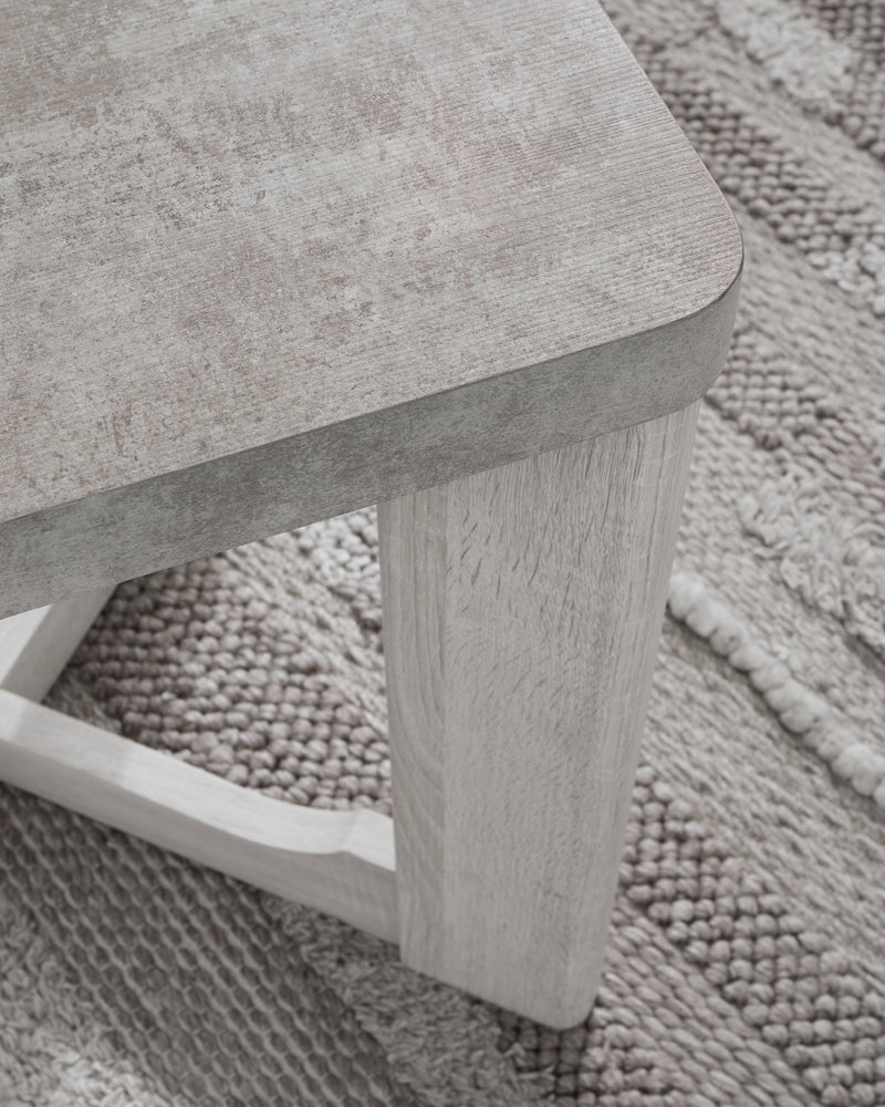 Garnilly Occasional Table Set