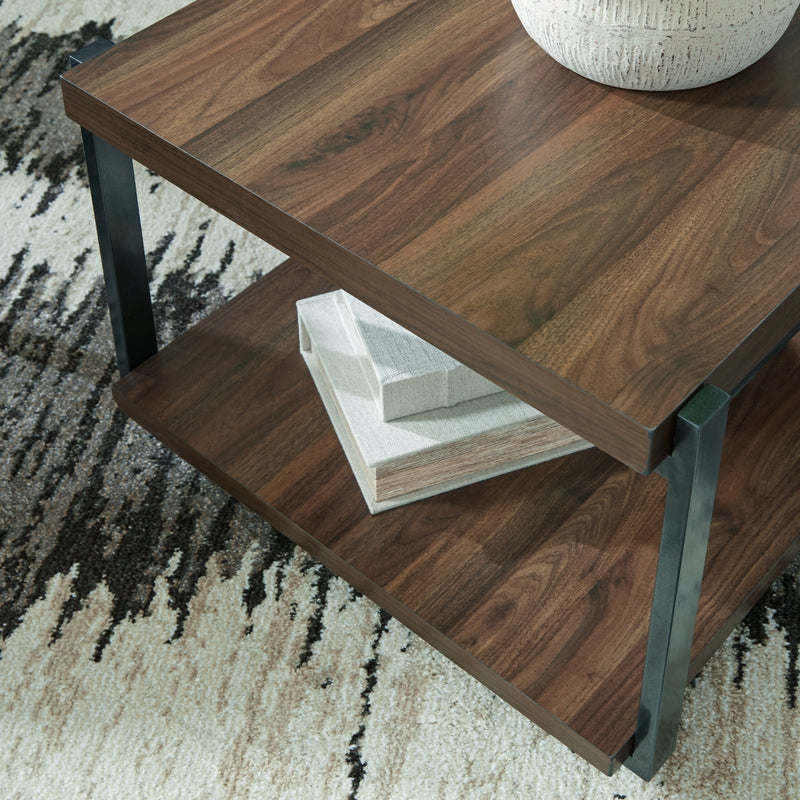 Trindwick Occasional Table Set