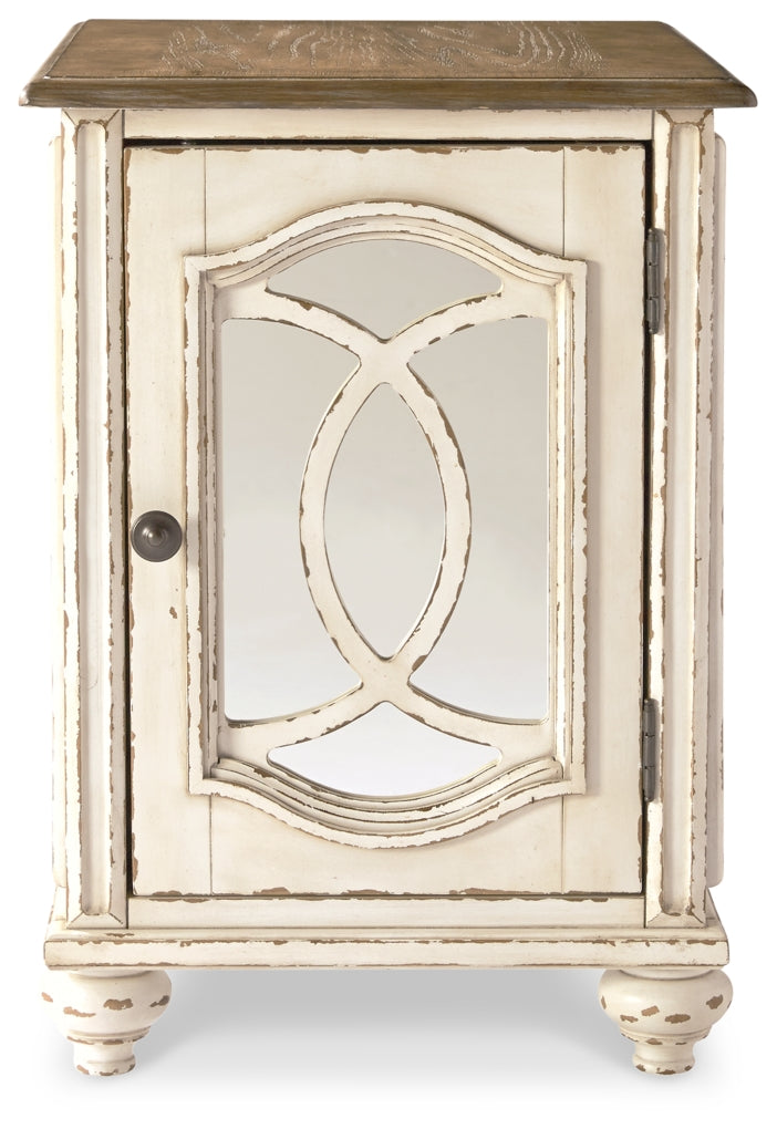 Realyn End Table