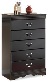 Huey Vineyard Five Drawer Chest